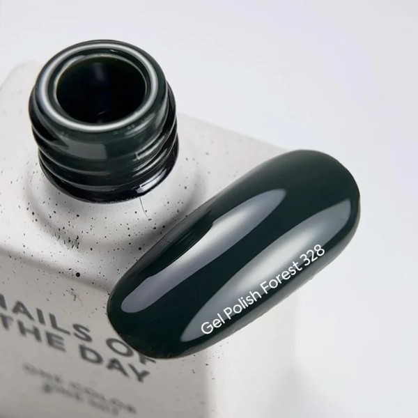 NAILSOFTHEDAY Gel Polish Forest — dark green gel polish, one-coat coverage, 10 ml